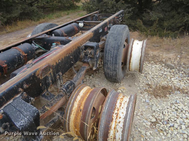 image for item DC0782 1995 Freightliner FLD112 semi truck