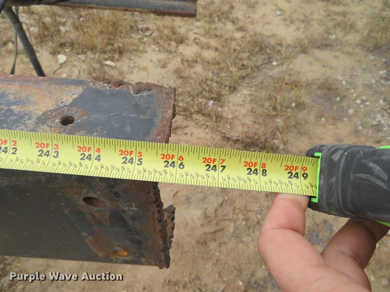 image for item DC0782 1995 Freightliner FLD112 semi truck