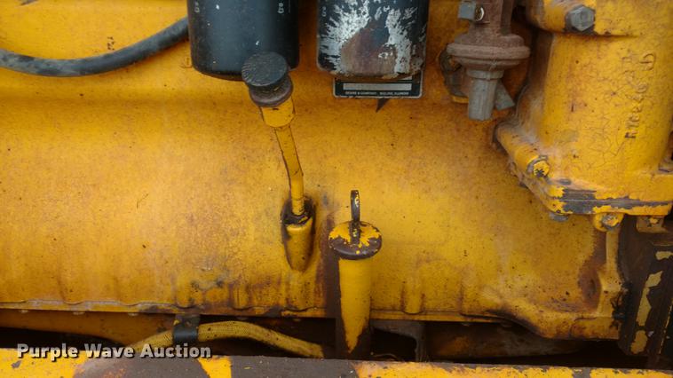 image for item DC0783 1985 John Deere 670B motor grader
