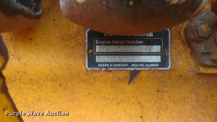 image for item DC0783 1985 John Deere 670B motor grader