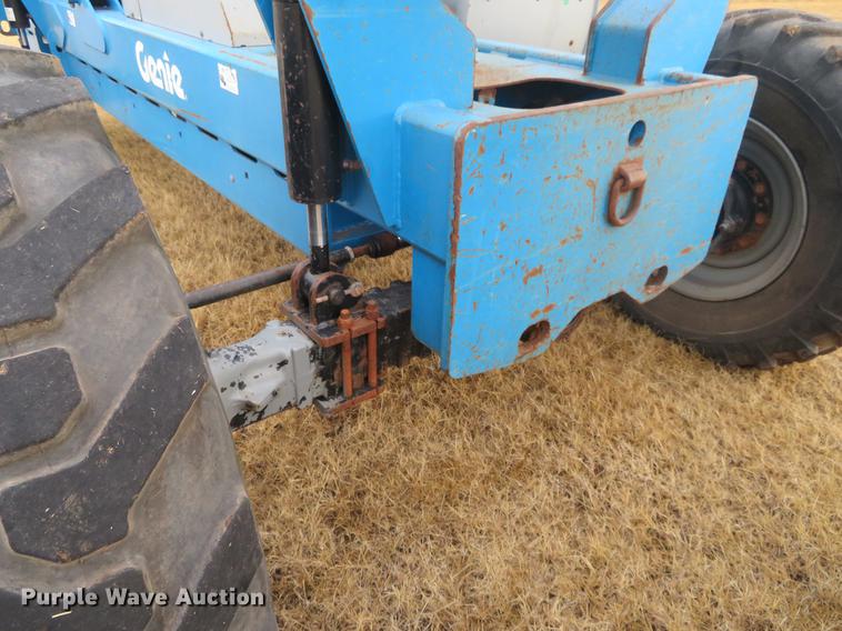 image for item DC0784 2008 Genie GTH-842 telehandler