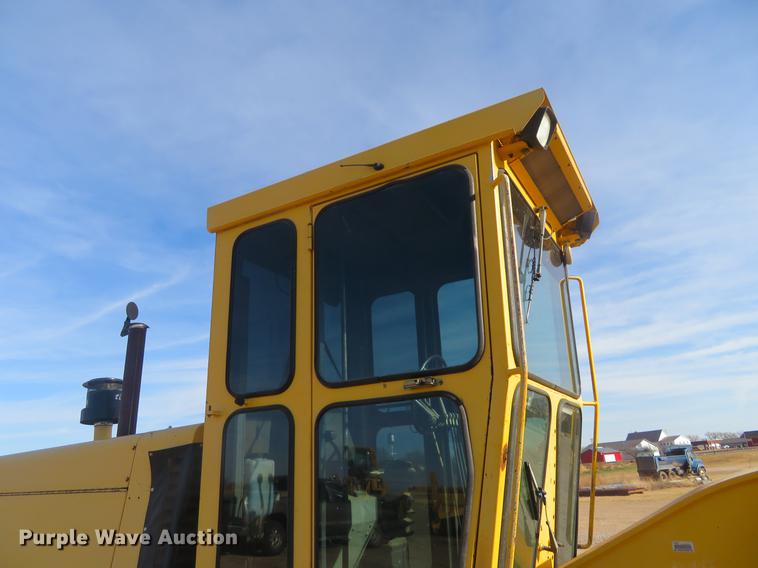 image for item DC0785 1997 Galion 850B motor grader