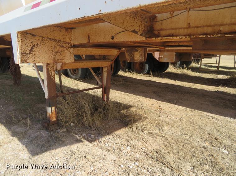 image for item DC0786 2007 Dragon vacuum trailer