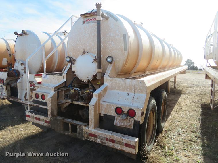 image for item DC0787 2011 Dragon vacuum trailer