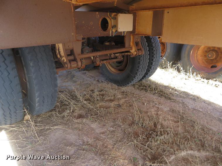 image for item DC0787 2011 Dragon vacuum trailer