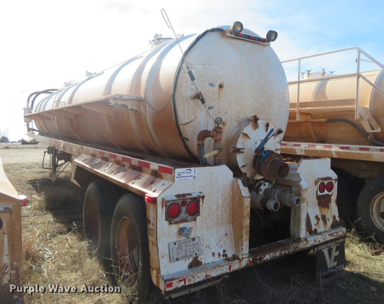 image for item DC0788 2004 VE Enterprises Eagle vacuum trailer