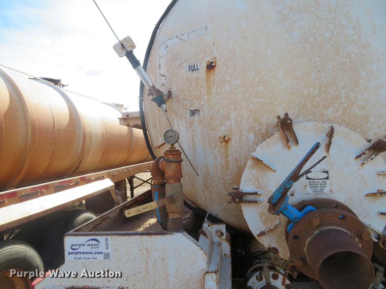 image for item DC0788 2004 VE Enterprises Eagle vacuum trailer