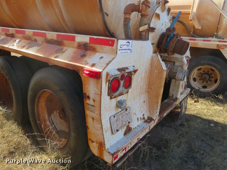 image for item DC0788 2004 VE Enterprises Eagle vacuum trailer