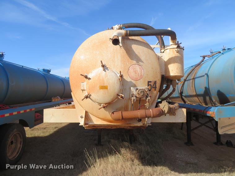 image for item DC0794 2011 Trox vacuum trailer