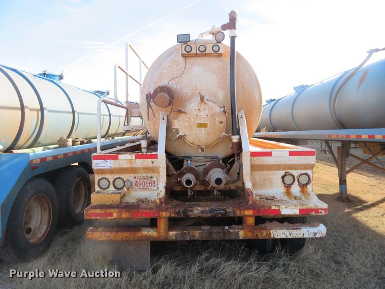 image for item DC0794 2011 Trox vacuum trailer