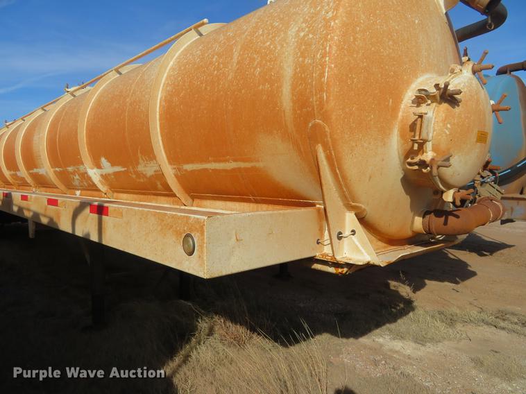 image for item DC0794 2011 Trox vacuum trailer