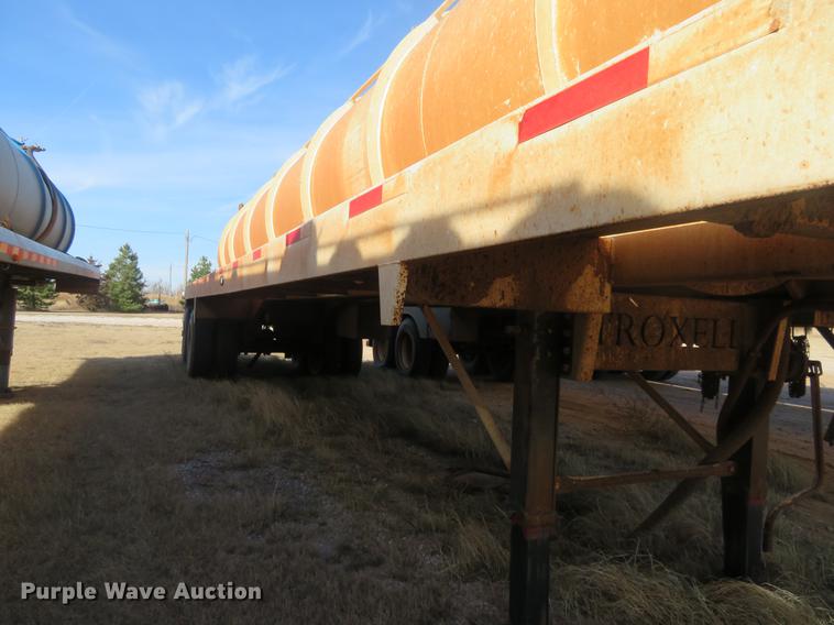 image for item DC0794 2011 Trox vacuum trailer