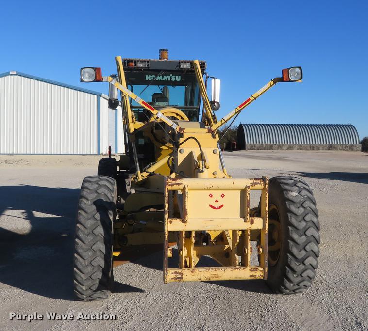 image for item DC0800 2006 Komatsu GD655-3C motor grader