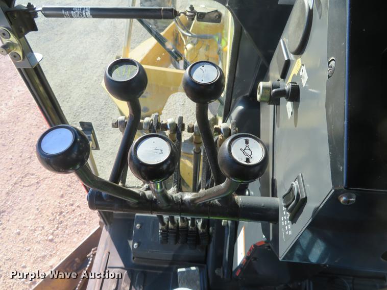 image for item DC0800 2006 Komatsu GD655-3C motor grader