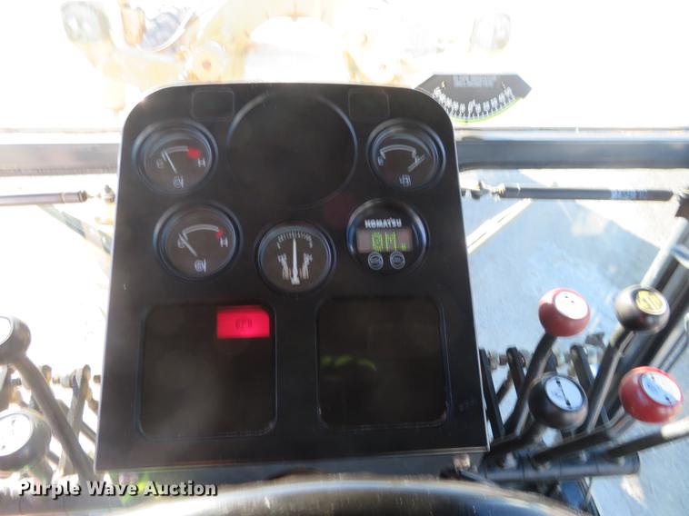 image for item DC0800 2006 Komatsu GD655-3C motor grader