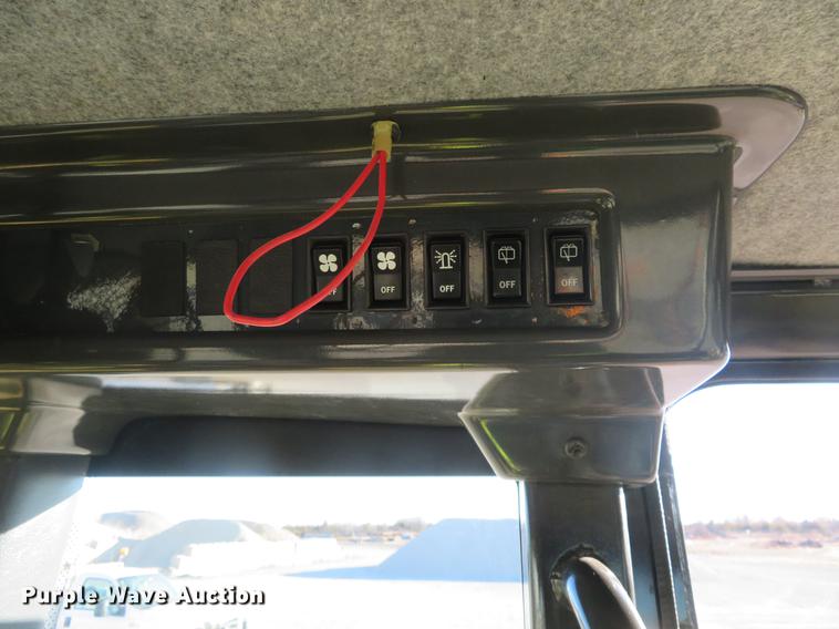 image for item DC0800 2006 Komatsu GD655-3C motor grader