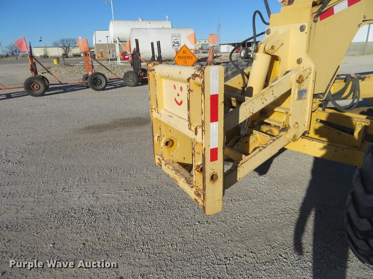 image for item DC0800 2006 Komatsu GD655-3C motor grader