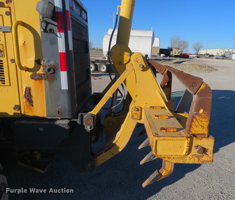 image for item DC0800 2006 Komatsu GD655-3C motor grader