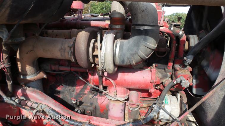 image for item DC1019 1974 International Transtar 4300 flatbed truck