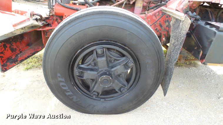 image for item DC1019 1974 International Transtar 4300 flatbed truck