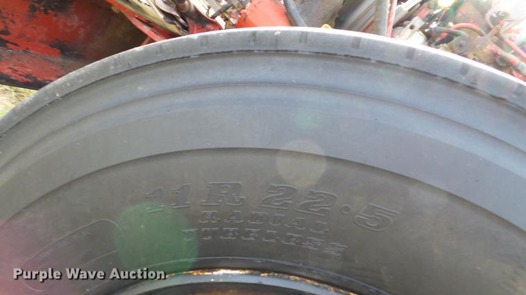 image for item DC1019 1974 International Transtar 4300 flatbed truck