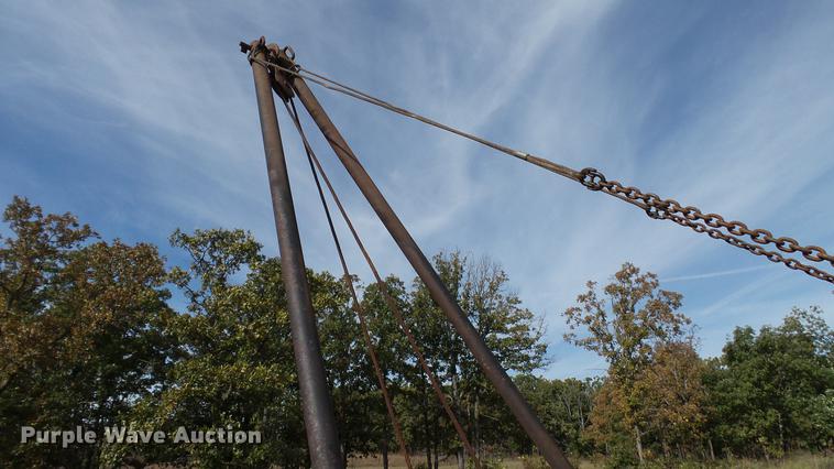 image for item DC1019 1974 International Transtar 4300 flatbed truck