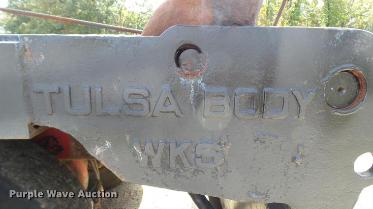 image for item DC1019 1974 International Transtar 4300 flatbed truck