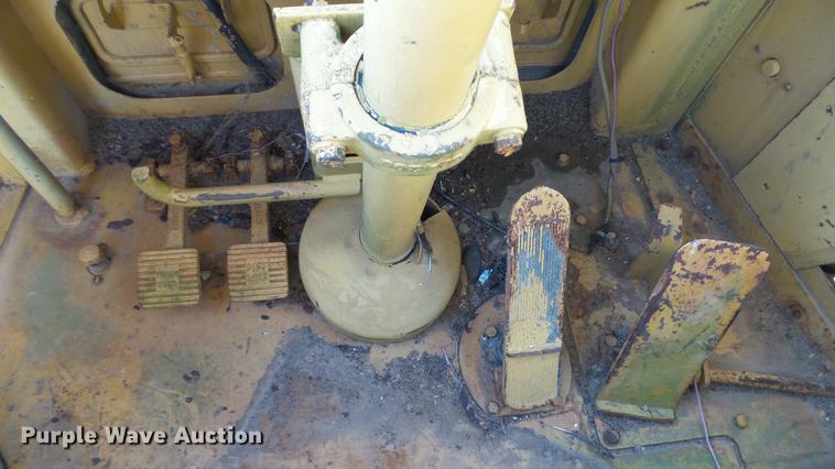 image for item DC1032 1979 Caterpillar 623B elevating scraper