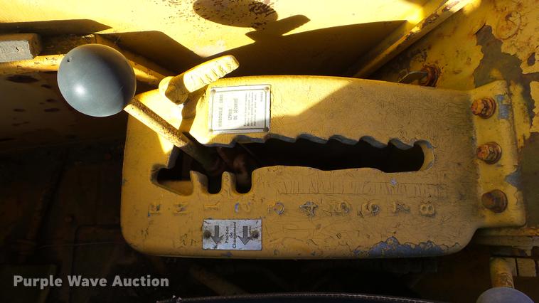 image for item DC1032 1979 Caterpillar 623B elevating scraper