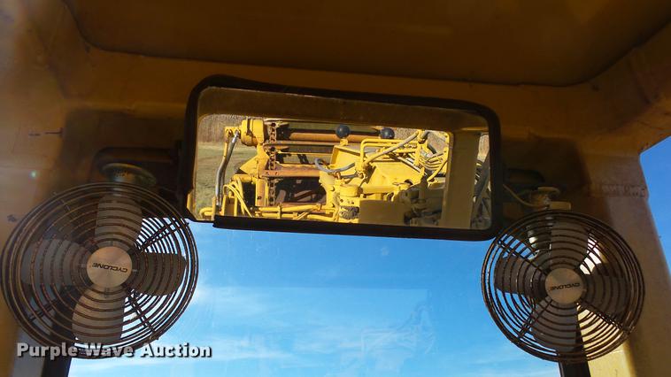 image for item DC1032 1979 Caterpillar 623B elevating scraper