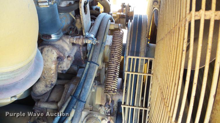 image for item DC1032 1979 Caterpillar 623B elevating scraper