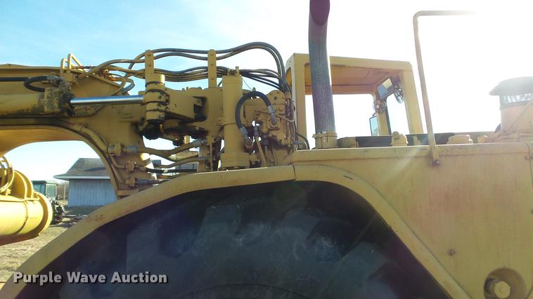 image for item DC1032 1979 Caterpillar 623B elevating scraper
