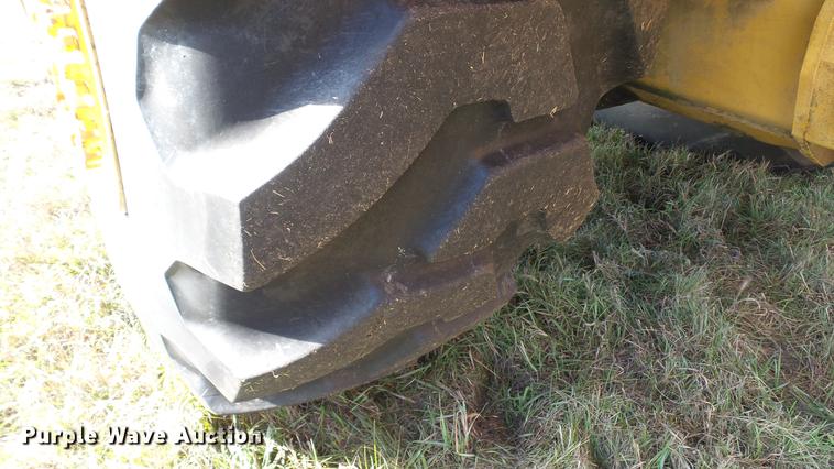 image for item DC1032 1979 Caterpillar 623B elevating scraper