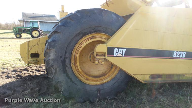image for item DC1032 1979 Caterpillar 623B elevating scraper