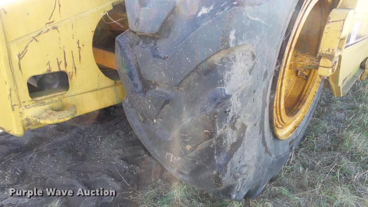 image for item DC1032 1979 Caterpillar 623B elevating scraper