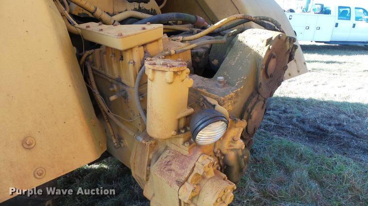 image for item DC1032 1979 Caterpillar 623B elevating scraper