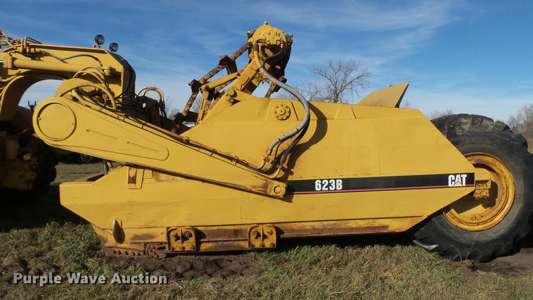 image for item DC1032 1979 Caterpillar 623B elevating scraper