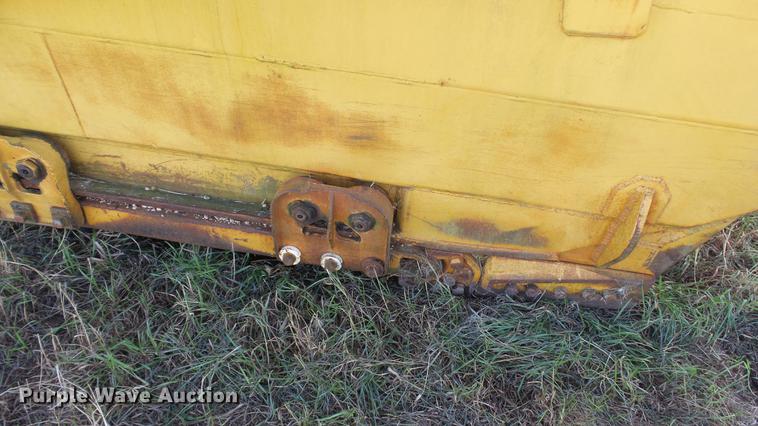 image for item DC1032 1979 Caterpillar 623B elevating scraper