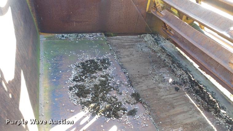 image for item DC1032 1979 Caterpillar 623B elevating scraper