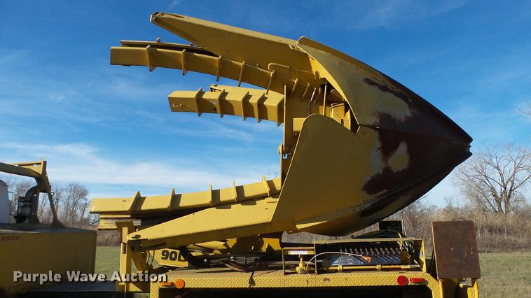 image for item DC1033 1994 Mack RD690S truck with tree spade