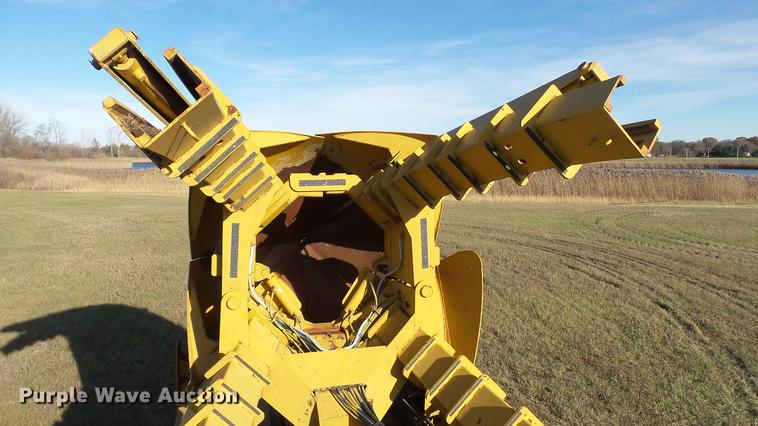 image for item DC1033 1994 Mack RD690S truck with tree spade