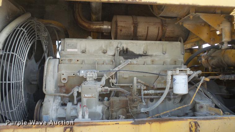 image for item DC1034 1985 Clark 125C wheel loader