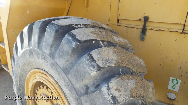 image for item DC1034 1985 Clark 125C wheel loader