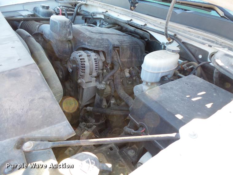 image for item DC1042 2012 Chevrolet Silverado 2500HD Crew Cab pickup truck