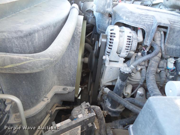 image for item DC1042 2012 Chevrolet Silverado 2500HD Crew Cab pickup truck