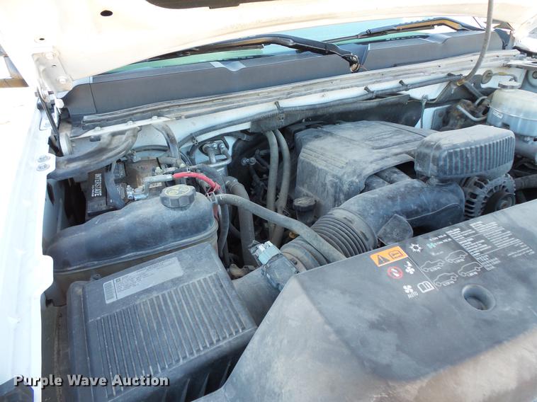 image for item DC1042 2012 Chevrolet Silverado 2500HD Crew Cab pickup truck