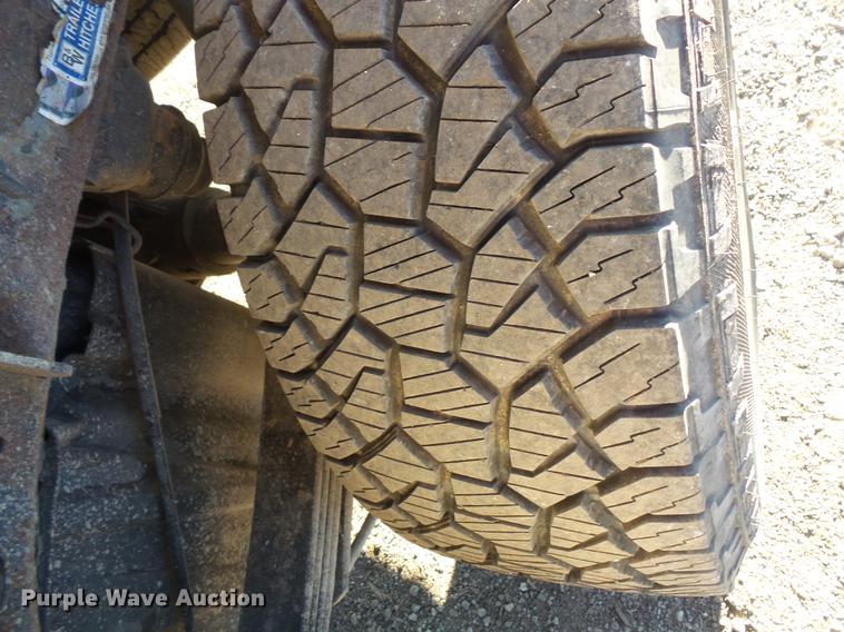 image for item DC1042 2012 Chevrolet Silverado 2500HD Crew Cab pickup truck