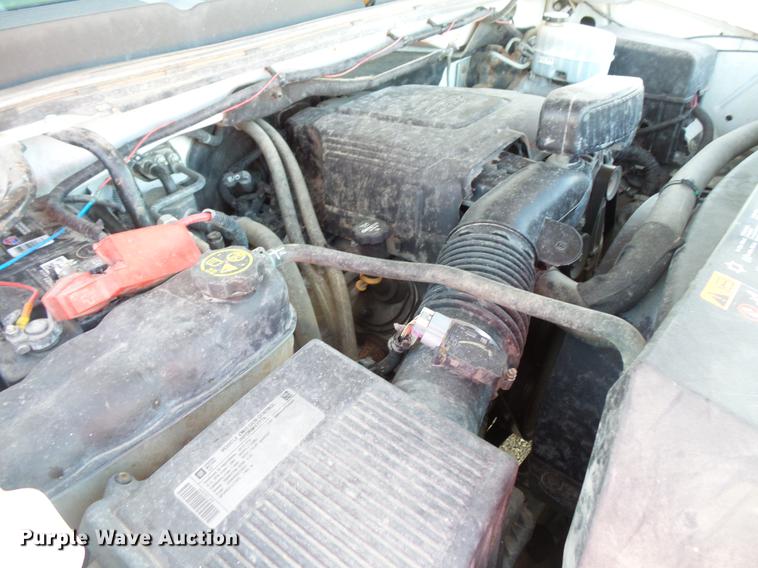 image for item DC1044 2013 Chevrolet Silverado 2500HD Crew Cab pickup truck