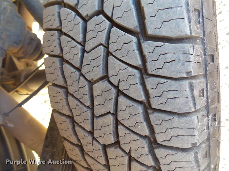 image for item DC1044 2013 Chevrolet Silverado 2500HD Crew Cab pickup truck