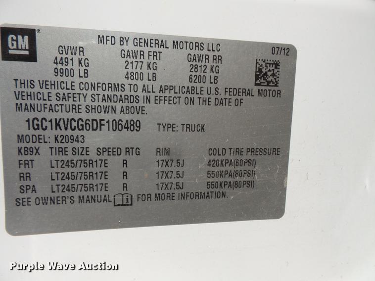 image for item DC1044 2013 Chevrolet Silverado 2500HD Crew Cab pickup truck